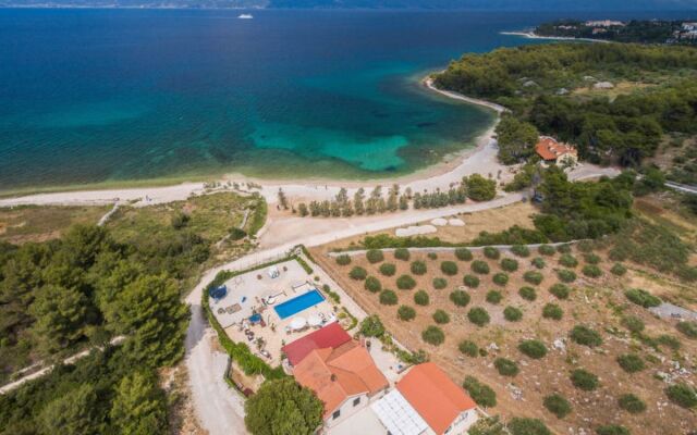 Villa Mutnik