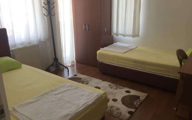 Ugurevler Apart
