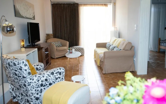 Electra s 2-bedroom Apt-convenient Location Patra
