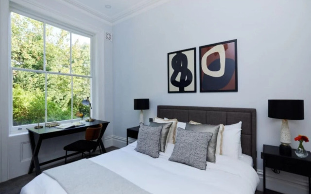 The Crystal Palace Wonder - Lovely 2bdr Flat With Parking