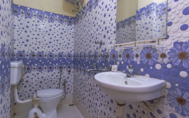 Bidhan Plaza by OYO Rooms