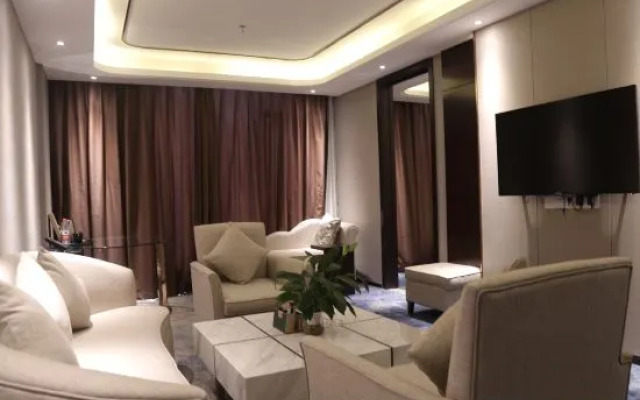 Four Seasons Oxygen Hotel Bomi