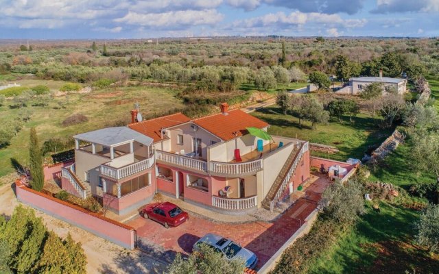 Beautiful Home in Fazana With Wifi and 0 Bedrooms