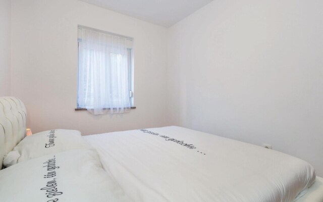 Beautiful Home in Crikvenica With Wifi and 6 Bedrooms