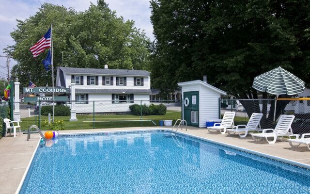 Mount Coolidge Motel