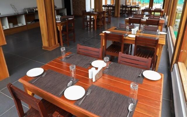 Ocean Tree Beach Resort  & Spa