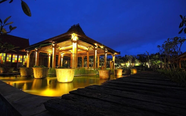 Jadul Adarapura Resort & Spa