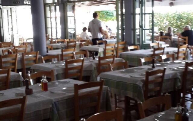 Captain Karas Holiday Apartments