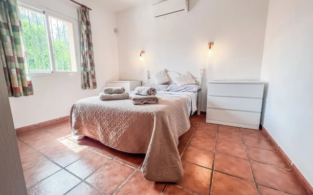 Cd-1383 Three Bedroom Villa With Pool