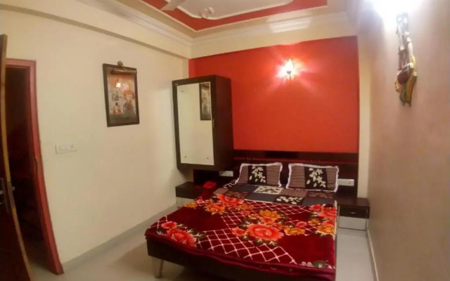 OYO 90885 Panna Palace Guest House