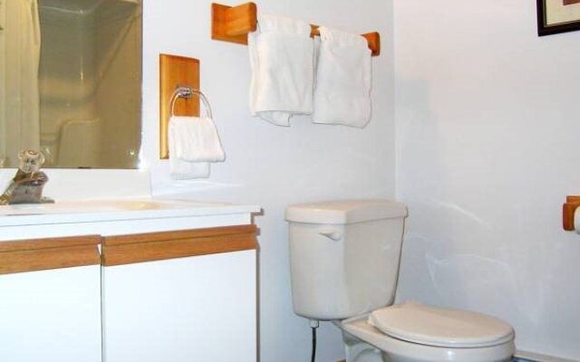 Agia Maria Inn & Resort