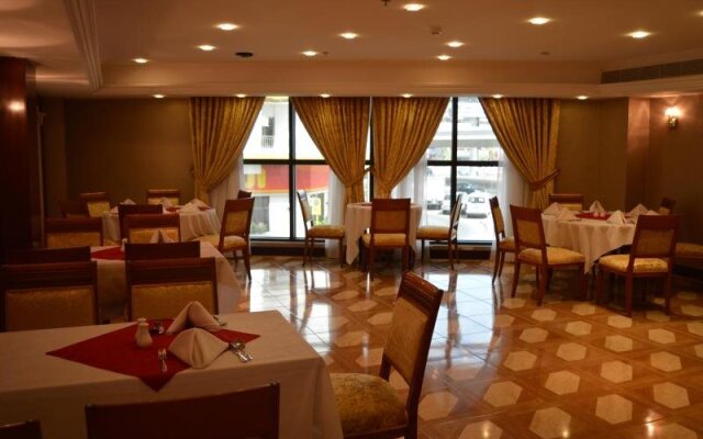 Al Bustan Hotel