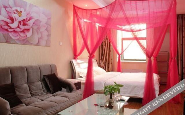 Jingjing Theme Apartment Hotel