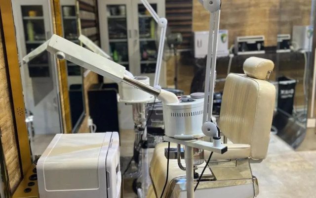 Ice Suites And Apartment