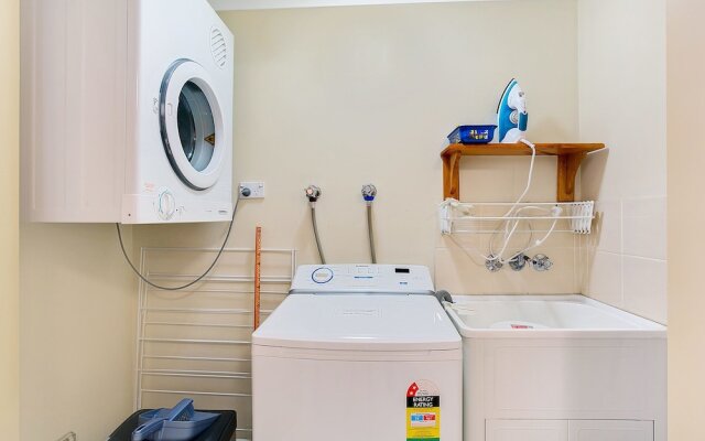 Seashells, Unit 6/21 Magnus Street