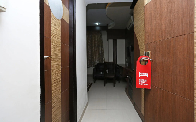 Capital O 1299 Hotel Mukut Regency