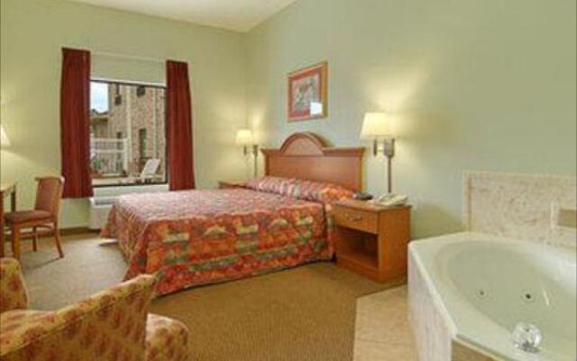 Super 8 Pascagoula