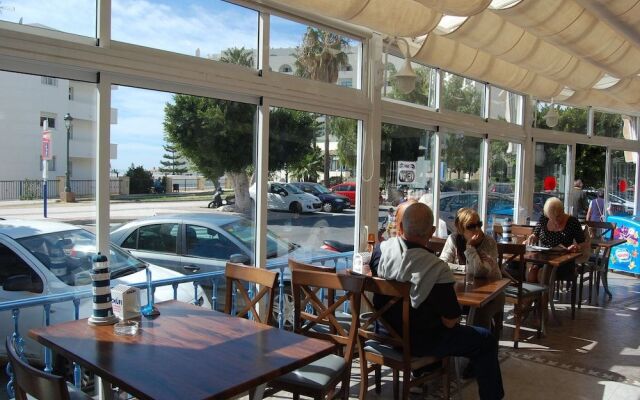 Hostal Marazul