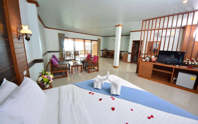 Haad Yao Bayview Resort & Spa