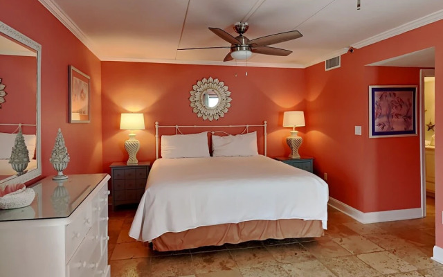 Ocean Breeze West #301