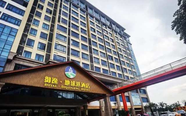 Royal Hot Spring Theme Inn