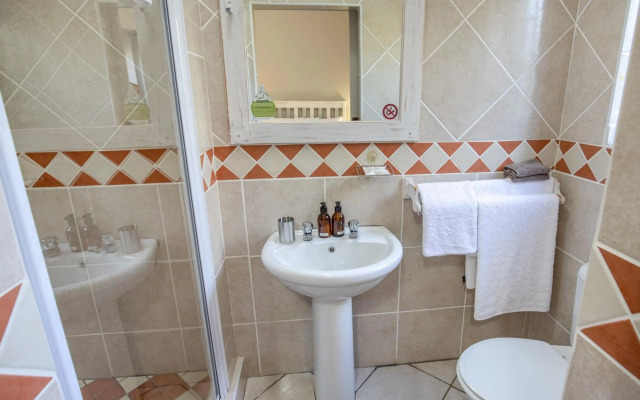 Mirihof Retreat and Olive Estate