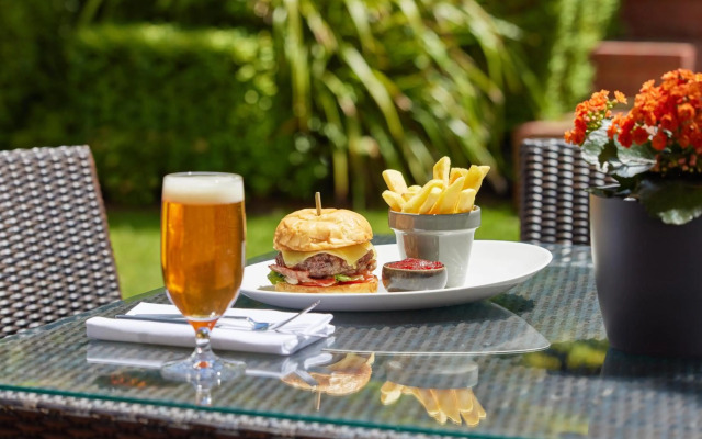 Hyatt Hotel Canberra - a Park Hyatt