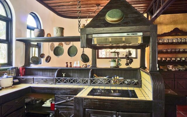 Paradise Beach Lodge