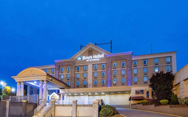 Days Hotel by Wyndham North Bergen NYC Area