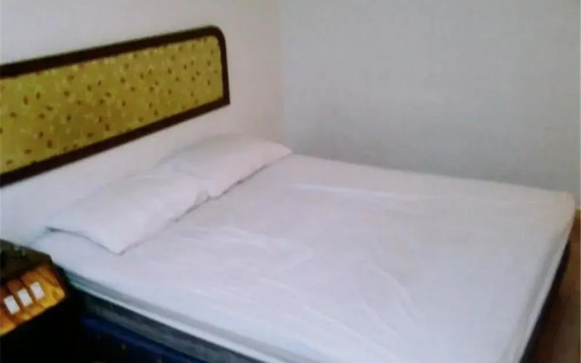 Zhuhai Gongbei Palace Hotel