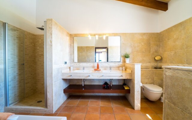 Villa Bassa Seca