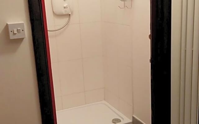 Kilcommon Lodge Holiday Hostel