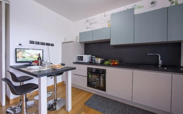 Parco Vittoria by TemporaryFlat