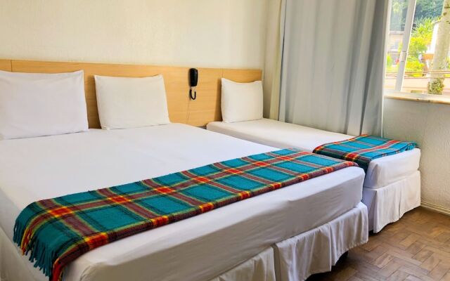 Dom Pedro Hotel