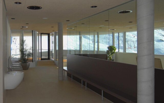 Hotel Ski Austria St.Christoph a.A.