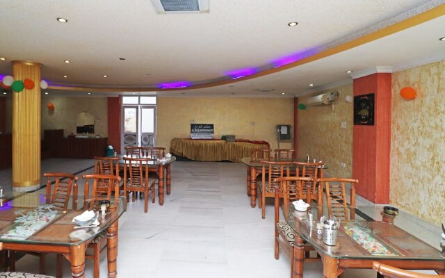 Oyo 29008 Mannat Residency Hotel