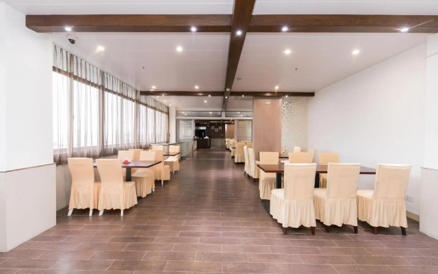 Starway Hotel at Pudong