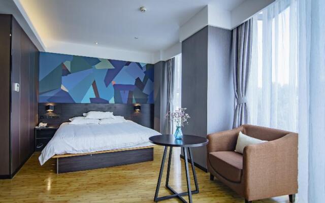 Ibis Styles Nanjing Zhangfuyuan Subway Station