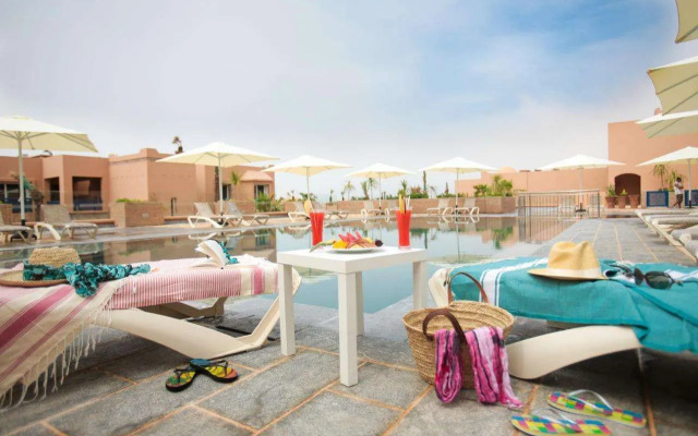Aparthotel By Paradis Plage