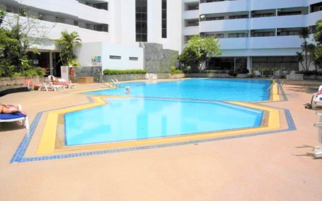 Fantastic sea Pool Views With Huge Terrace at Paradise Condominium Jomtien