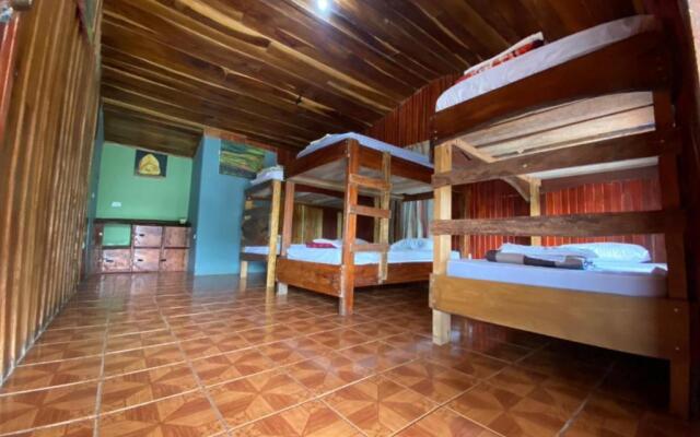 Hostel La Suerte