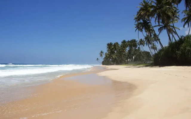 Family Beach Villa Located On An Incredible Beach