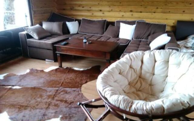 Guest House Qzovir Malo Buchino