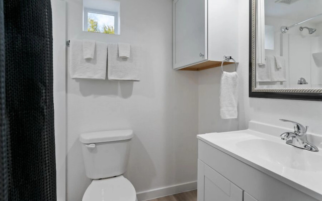 Extended Stay Gun Barrel City