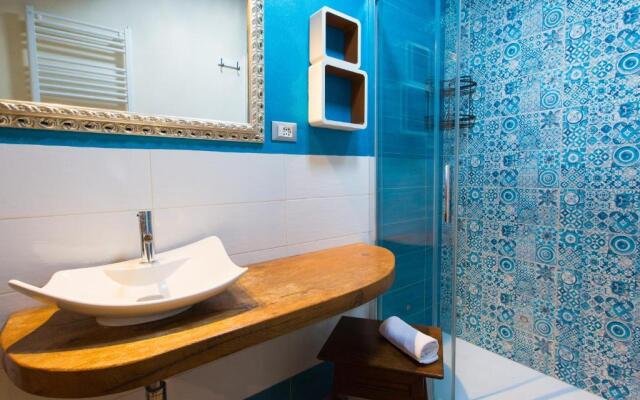 Mainardi 16 Central Charming - Parking Included