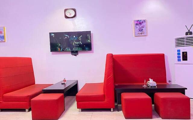 Hogis Luxury Hotel