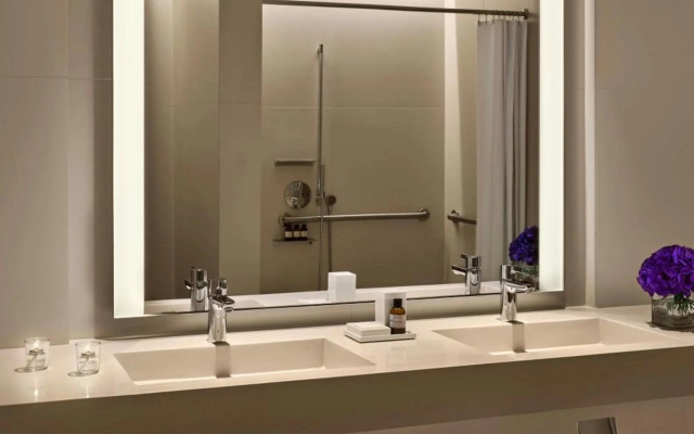 The West Hollywood EDITION