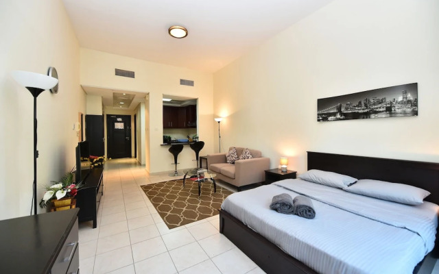 MRH - Studio in Discovery Gardens