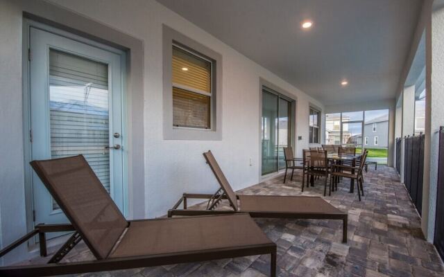 9-Bedroom Villa in Davenport 9000HS