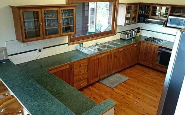 Shenanigans Spur Cottage